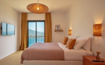 house 7 Rooms for seasonal rent on AJACCIO (20000)