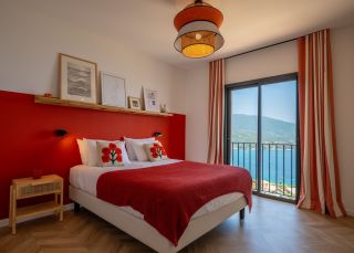 house 7 Rooms for seasonal rent on AJACCIO (20000)