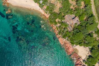 propriété 10 Pièces en vente sur LECCI (20137)