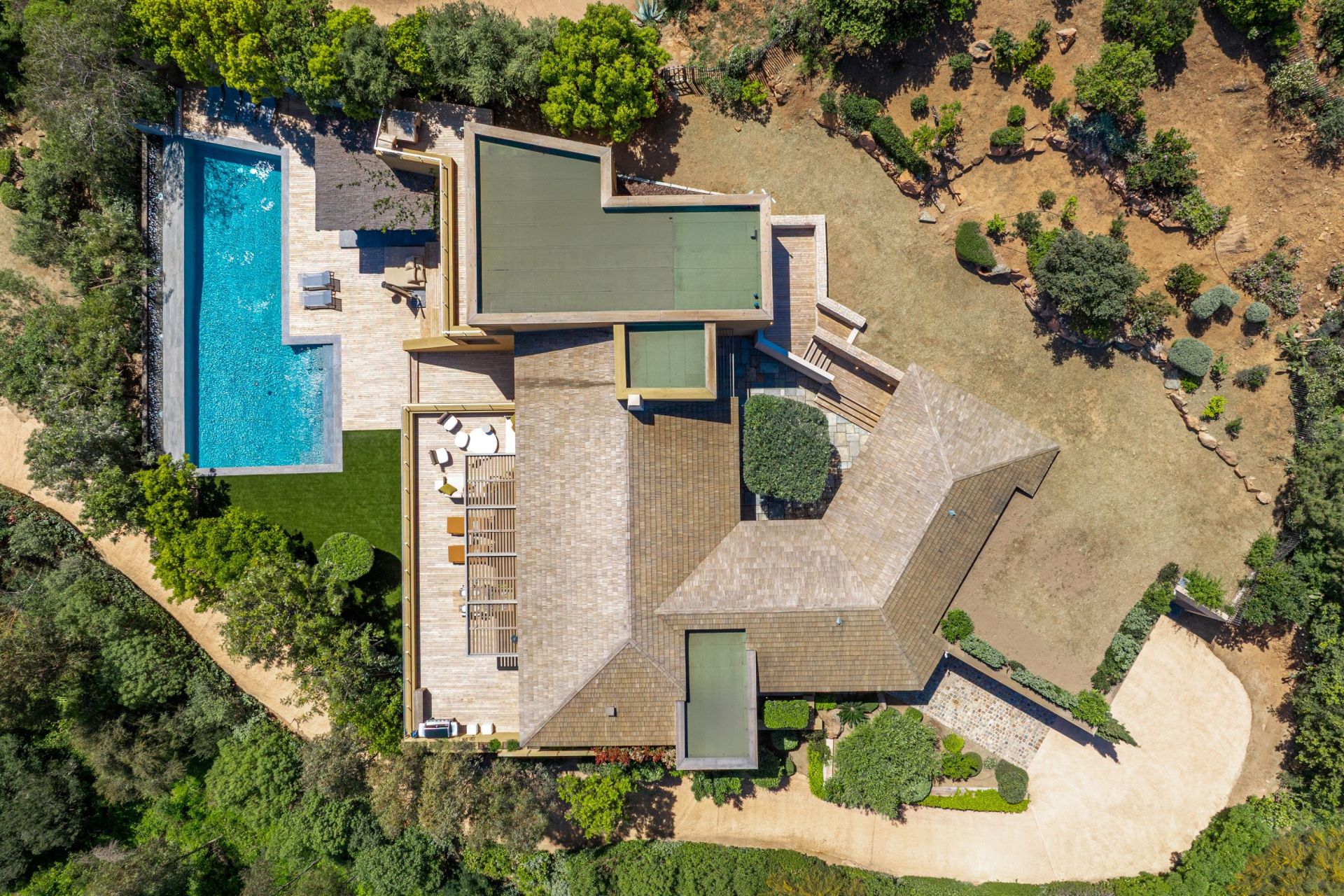 villa 7 Pièces en location saisonnière sur PORTO VECCHIO (20137)