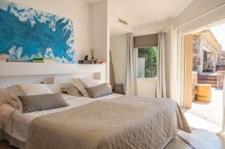 villa 8 Rooms for sale on PORTO VECCHIO (20137)