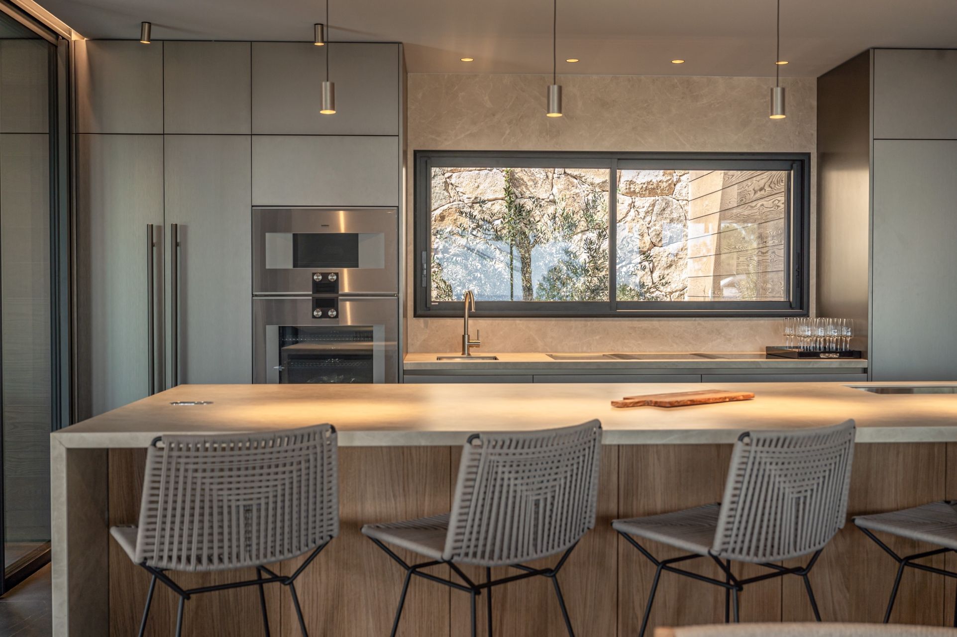 hôtel particulier 10 Pièces en location saisonnière sur STE LUCIE DE PORTO VECCHIO (20144)