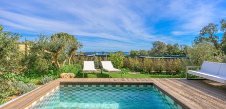 hôtel particulier 10 Pièces en location saisonnière sur STE LUCIE DE PORTO VECCHIO (20144)