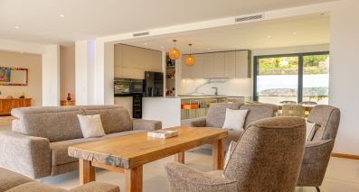 maison 9 Pièces en location saisonnière sur LUMIO (20260)