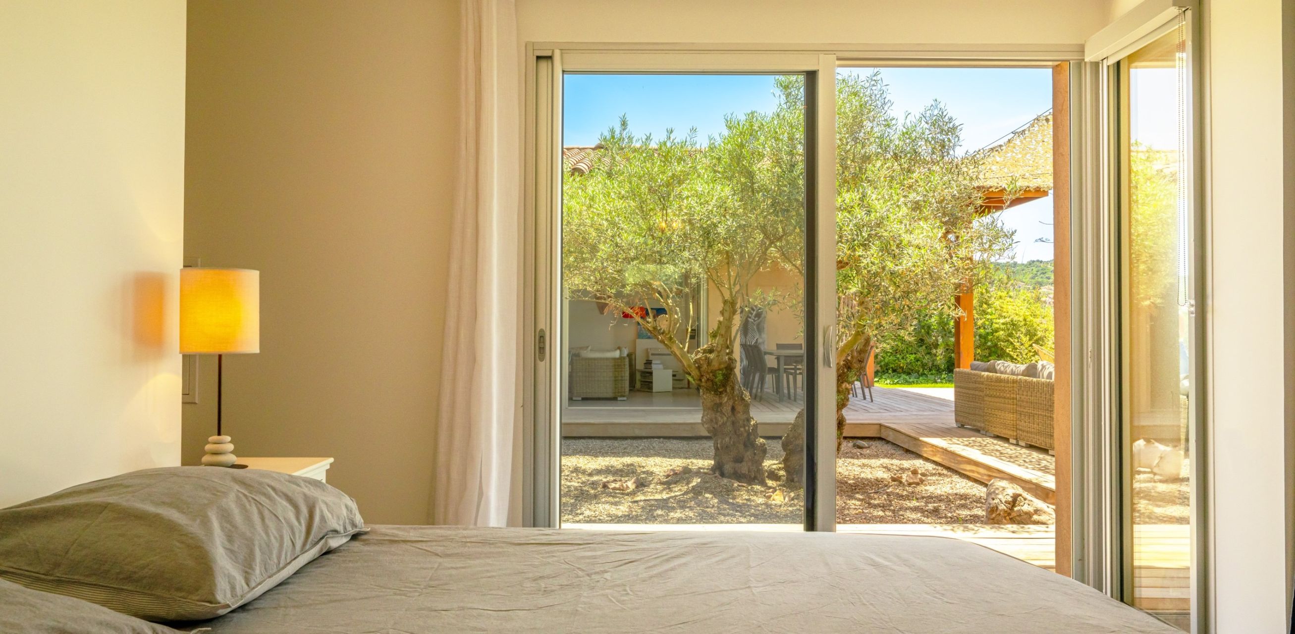 maison 7 Pièces en location saisonnière sur COTI CHIAVARI (20138)