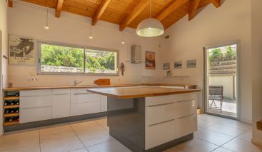 house 7 Rooms for seasonal rent on COTI CHIAVARI (20138)