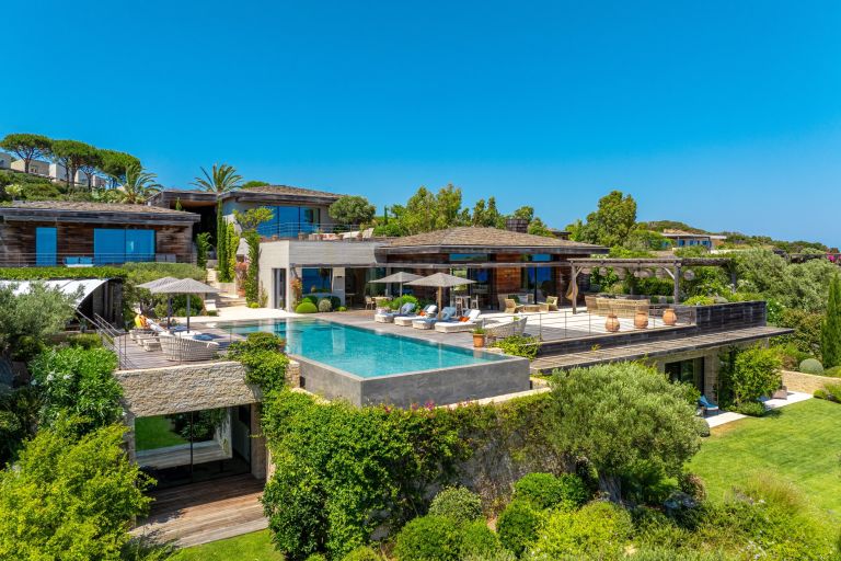 maison 12 Pièces en location saisonnière sur BONIFACIO (20169)