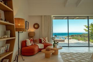 house 12 Rooms for seasonal rent on BONIFACIO (20169)