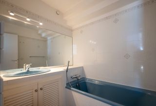 villa 8 Pièces en location saisonnière sur AJACCIO (20000)