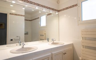 villa 8 Pièces en location saisonnière sur AJACCIO (20000)