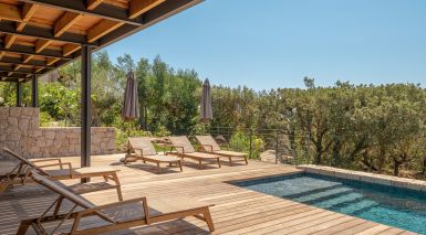 villa 6 Pièces en location saisonnière sur PORTO VECCHIO (20137)