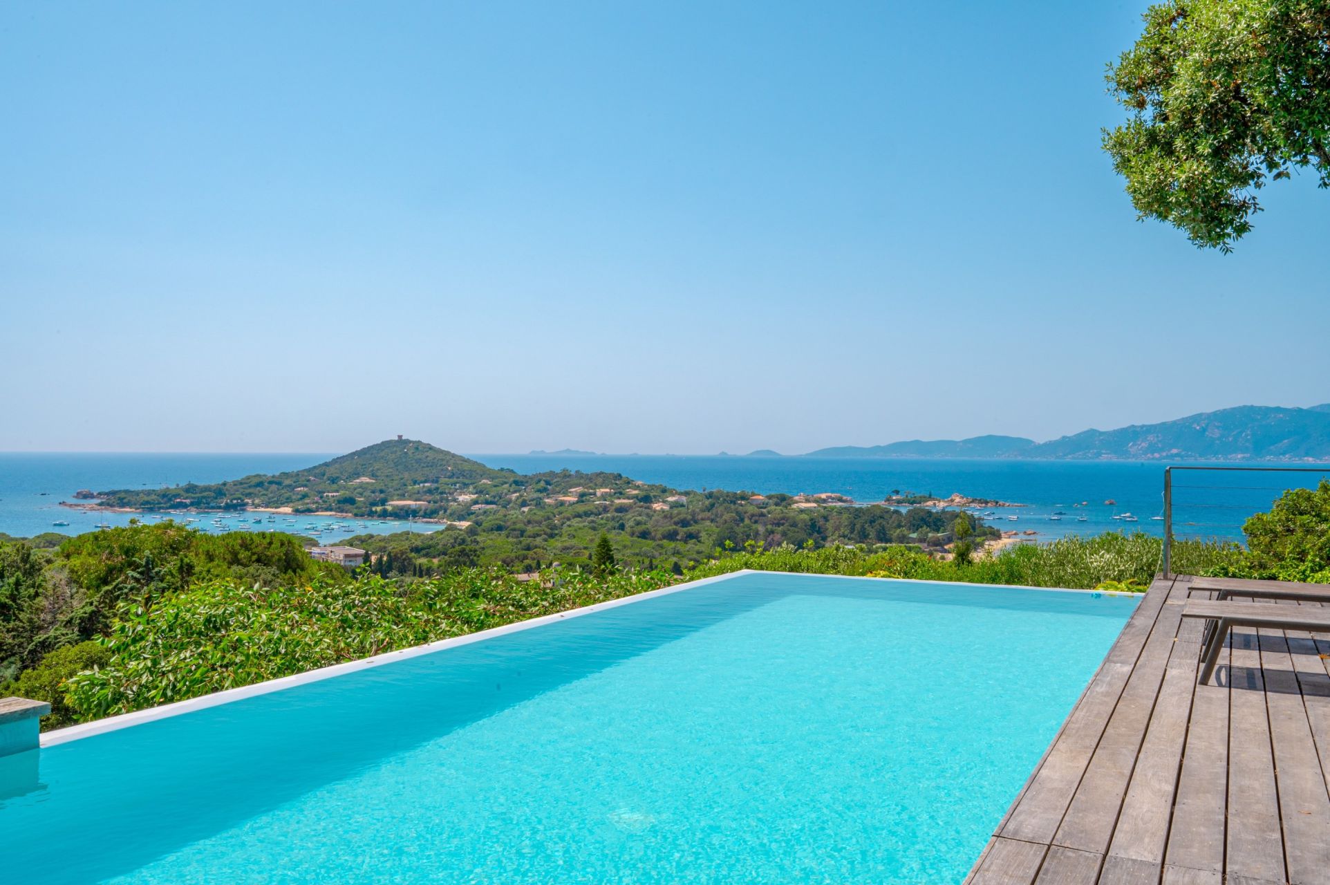 villa 10 Pièces en vente sur PIETROSELLA (20166)