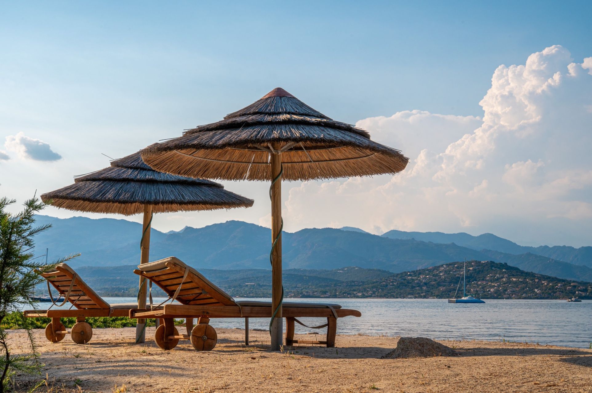 villa 6 Rooms for sale on PORTO VECCHIO (20137)