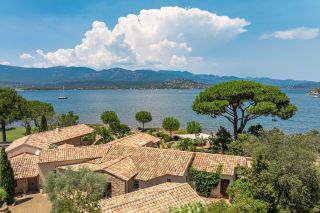 villa 6 Rooms for sale on PORTO VECCHIO (20137)