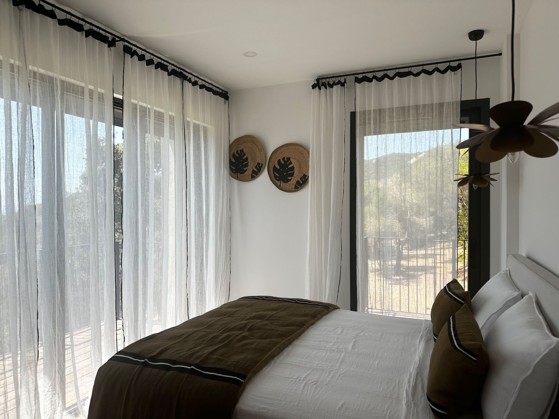 villa 8 Rooms for seasonal rent on OLMETO (20113)