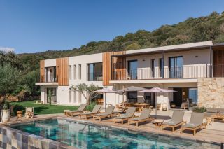 villa 8 Pièces en location saisonnière sur OLMETO (20113)