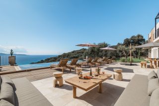 villa 8 Pièces en location saisonnière sur OLMETO (20113)