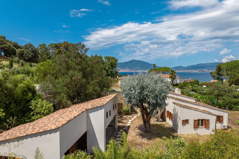 villa 9 Pièces en vente sur PORTICCIO (20166)