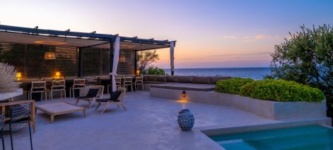 villa 8 Rooms for sale on MONTICELLO (20220)