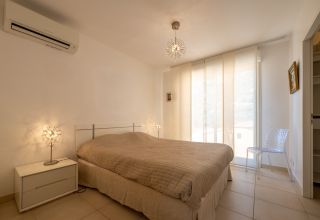 appartement 5 Pièces en vente sur AJACCIO (20000)