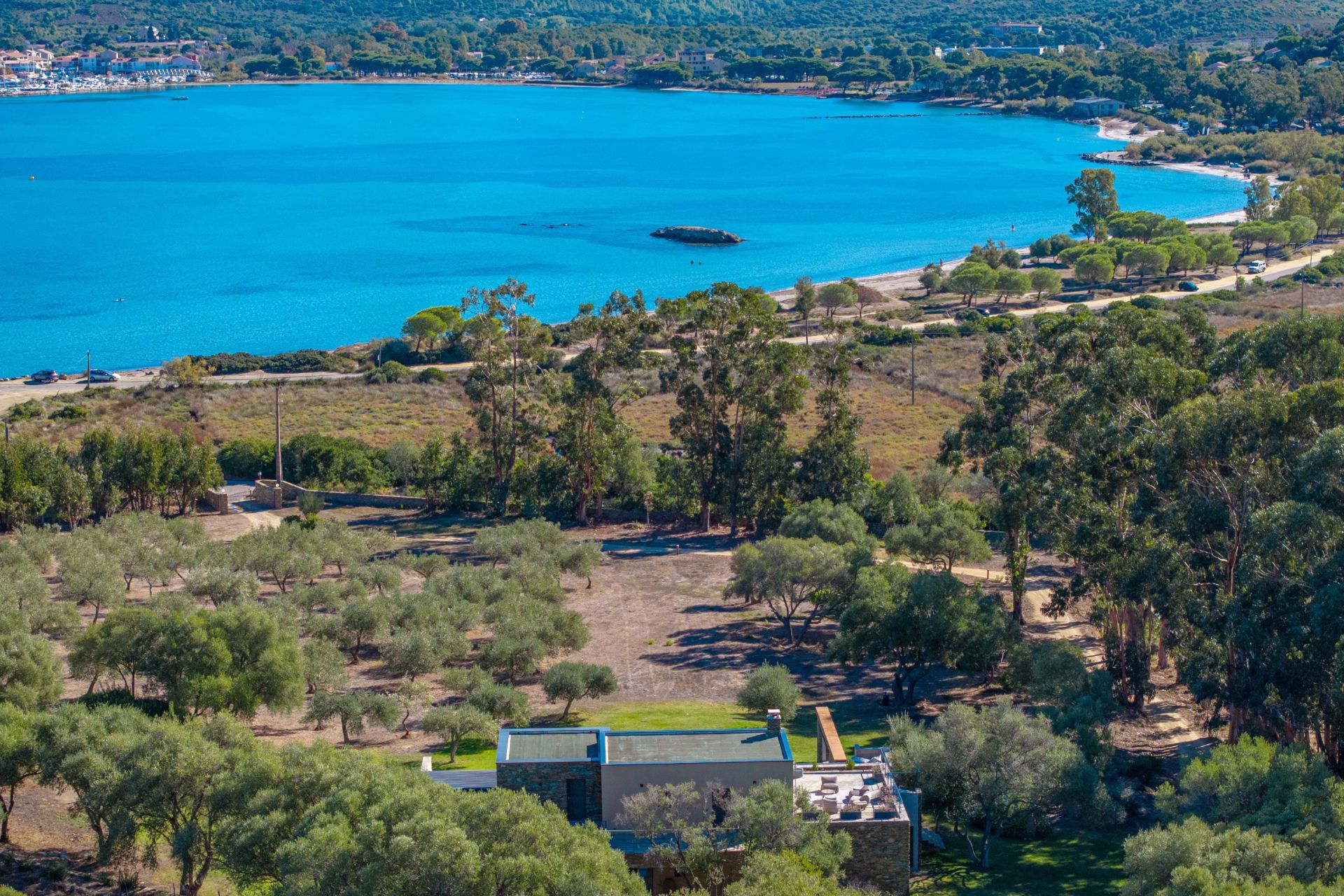 villa 8 Pièces en location saisonnière sur ST FLORENT (20217)