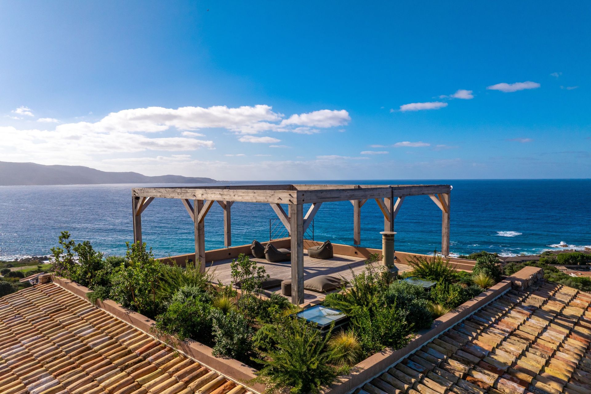 villa 8 Rooms for seasonal rent on OLMETO (20113)