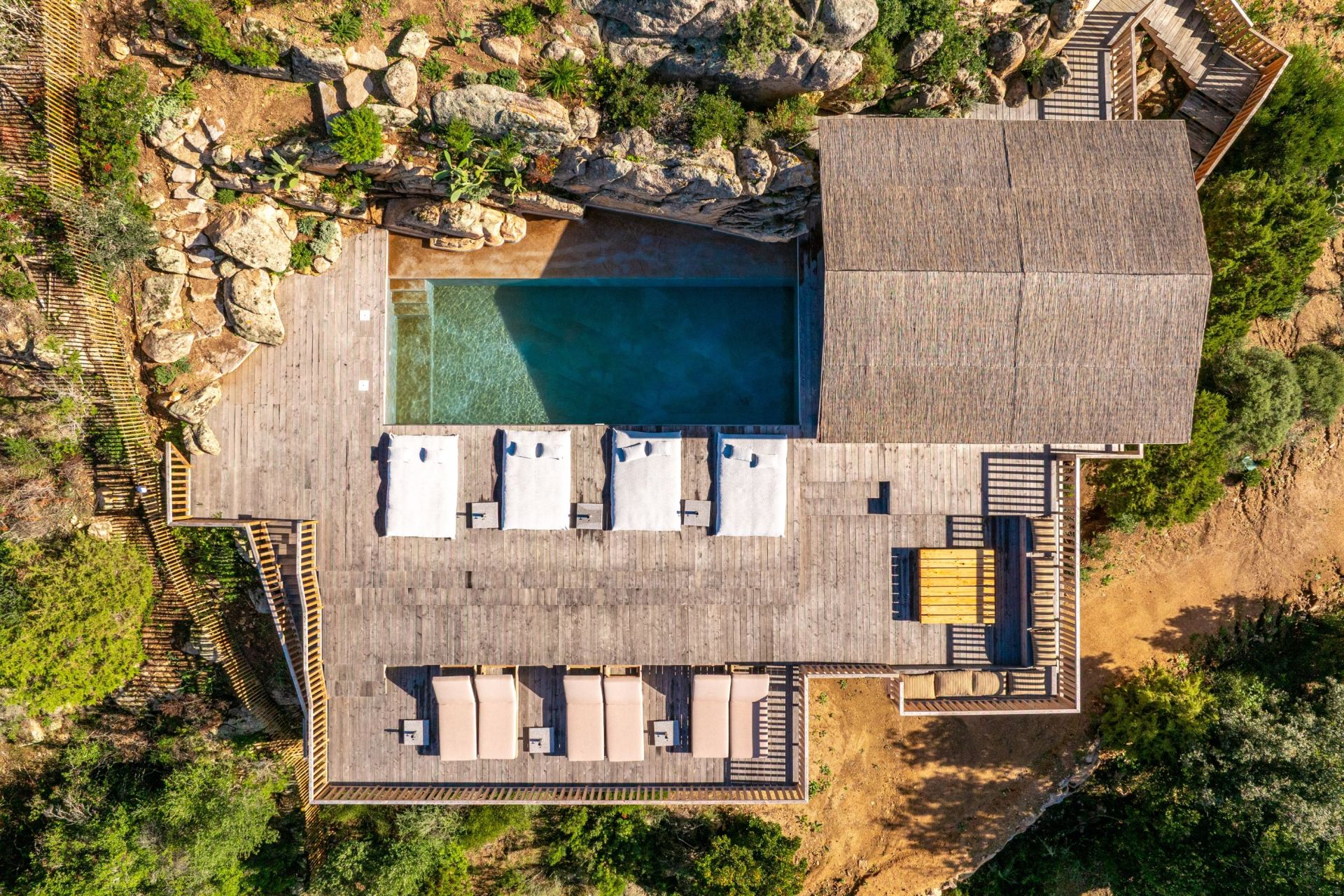 villa 8 Rooms for seasonal rent on OLMETO (20113)