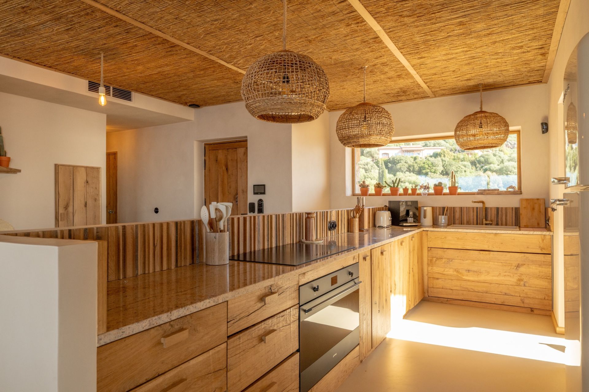 villa 8 Rooms for seasonal rent on OLMETO (20113)