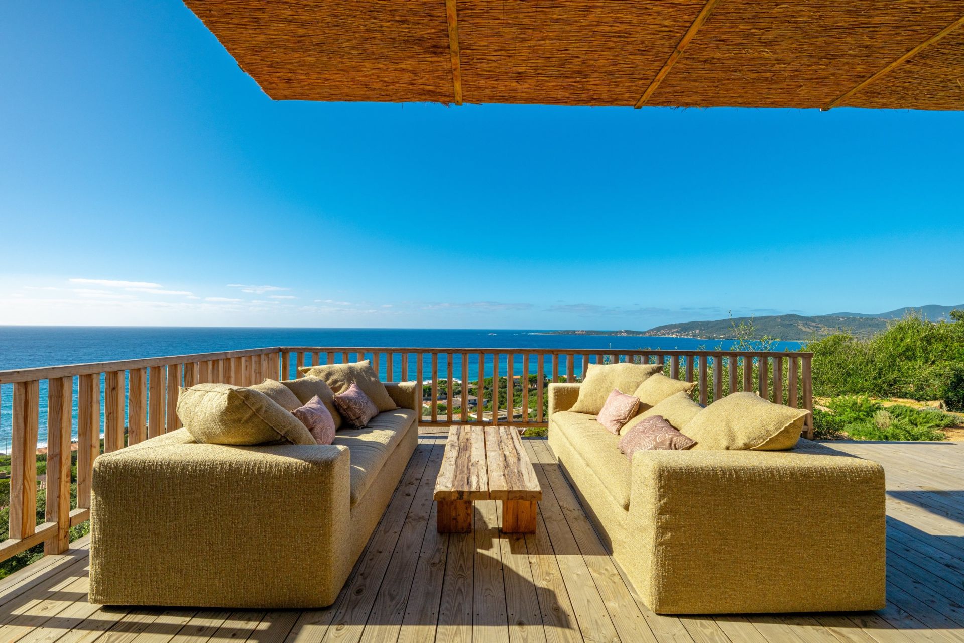 villa 8 Rooms for seasonal rent on OLMETO (20113)