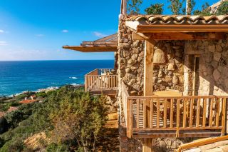 villa 8 Rooms for seasonal rent on OLMETO (20113)