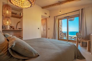 villa 8 Rooms for seasonal rent on OLMETO (20113)