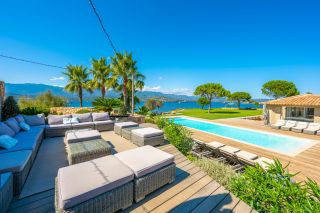villa 7 Pièces en location saisonnière sur PORTO VECCHIO (20137)