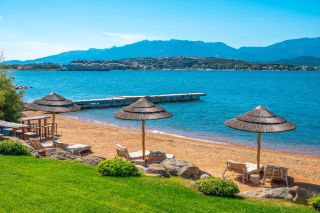 villa 7 Pièces en location saisonnière sur PORTO VECCHIO (20137)