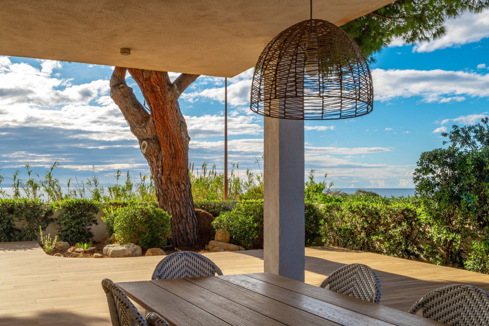 villa 7 Rooms for sale on AJACCIO (20000)