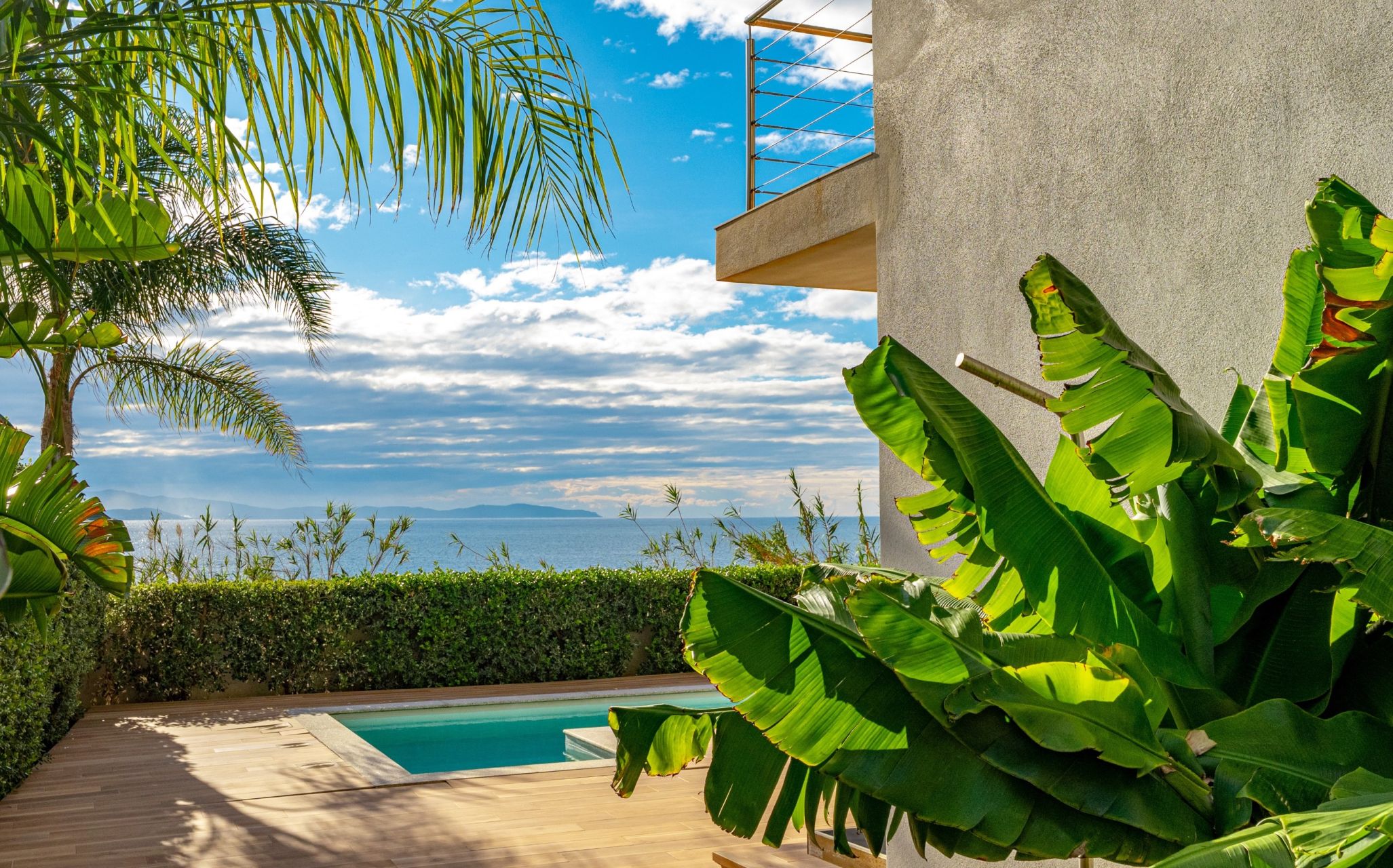 villa 7 Rooms for sale on AJACCIO (20000)