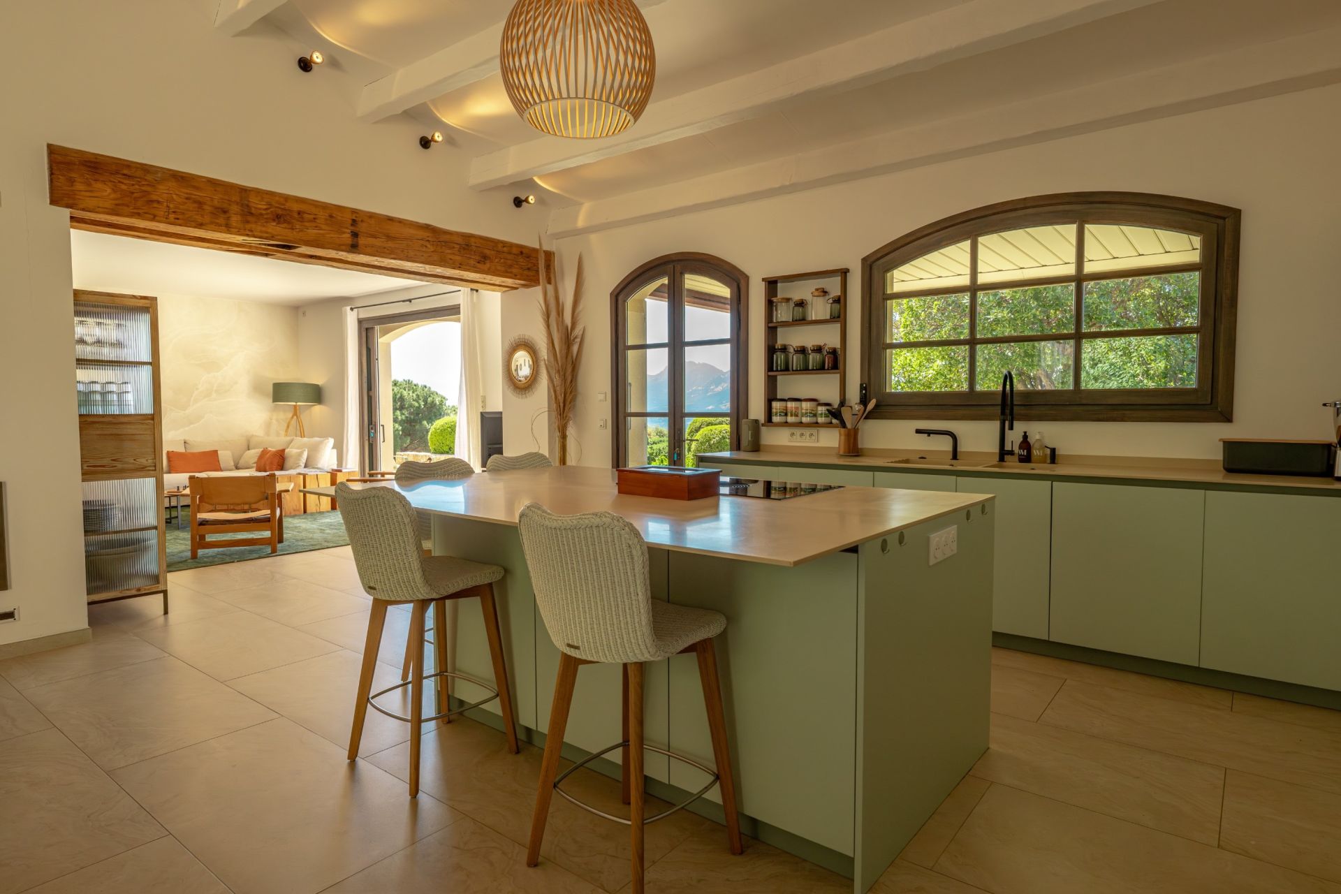 villa 9 Rooms for sale on LUMIO (20260)