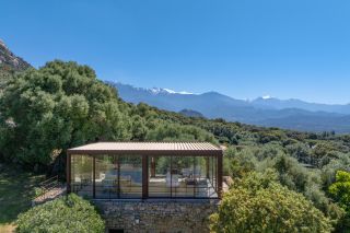 villa 9 Rooms for sale on LUMIO (20260)