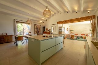 villa 9 Rooms for sale on LUMIO (20260)