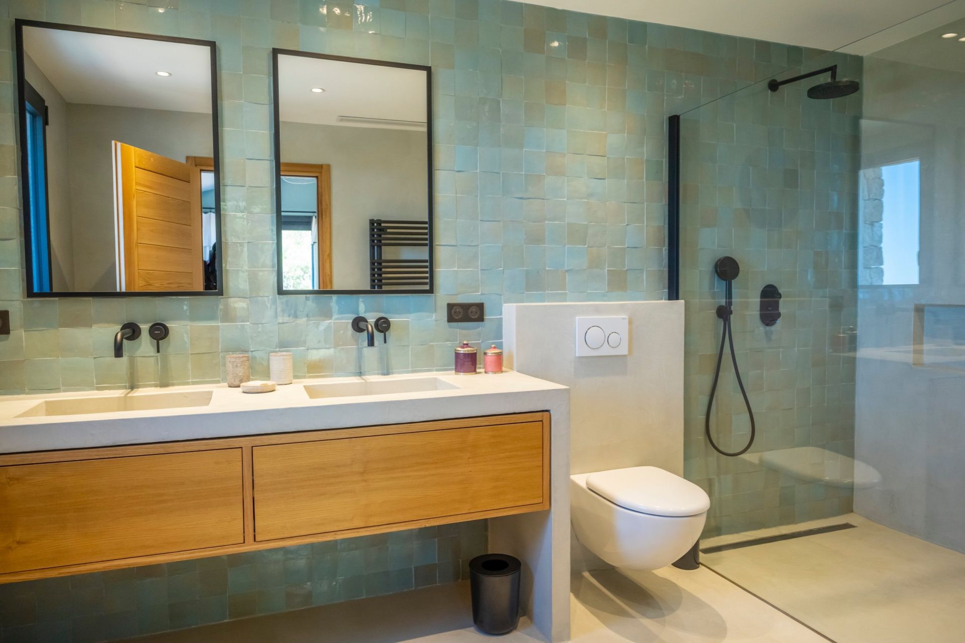 villa 5 Rooms for seasonal rent on STE LUCIE DE PORTO VECCHIO (20144)