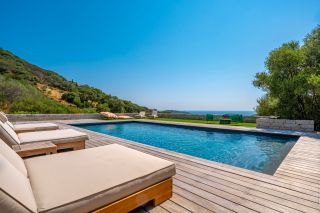 villa 5 Rooms for seasonal rent on STE LUCIE DE PORTO VECCHIO (20144)