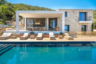 villa 5 Rooms for seasonal rent on STE LUCIE DE PORTO VECCHIO (20144)