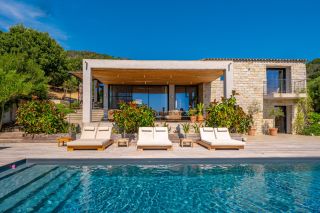 villa 5 Rooms for seasonal rent on STE LUCIE DE PORTO VECCHIO (20144)