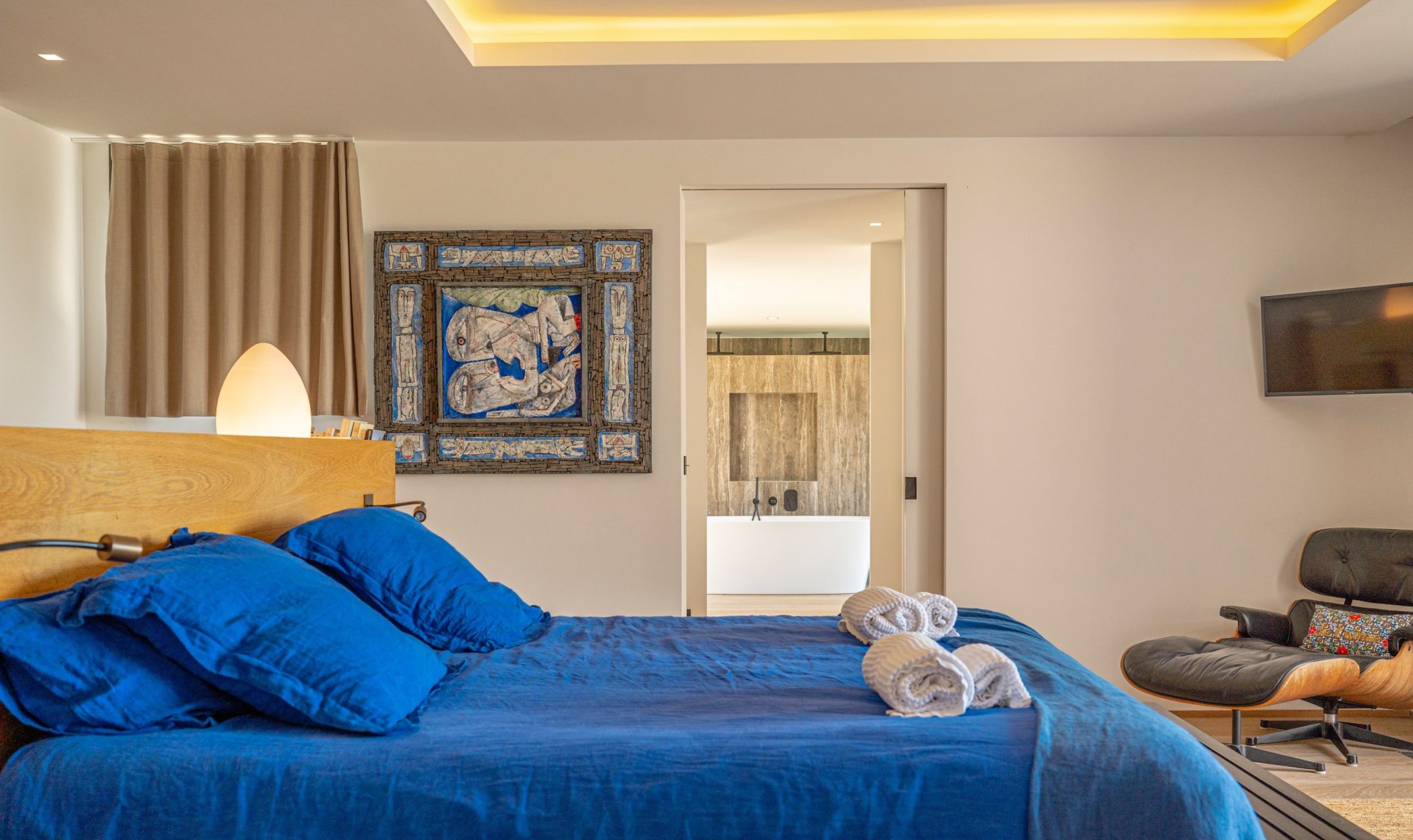 villa 9 Rooms for sale on PORTO VECCHIO (20137)