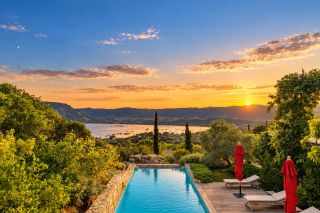 villa 9 Pièces en vente sur PORTO VECCHIO (20137)