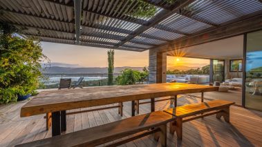 villa 9 Rooms for sale on PORTO VECCHIO (20137)