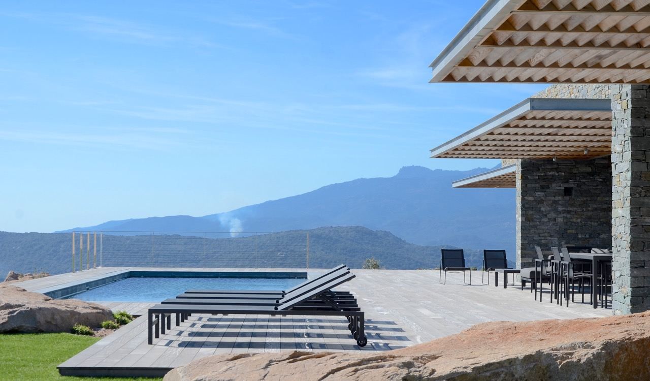 villa 7 Pièces en location saisonnière sur PORTO VECCHIO (20137)