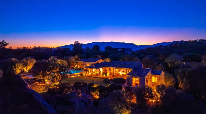 Vente Villa Porto-Vecchio 10&nbsp;Pièces 350&nbsp;m²