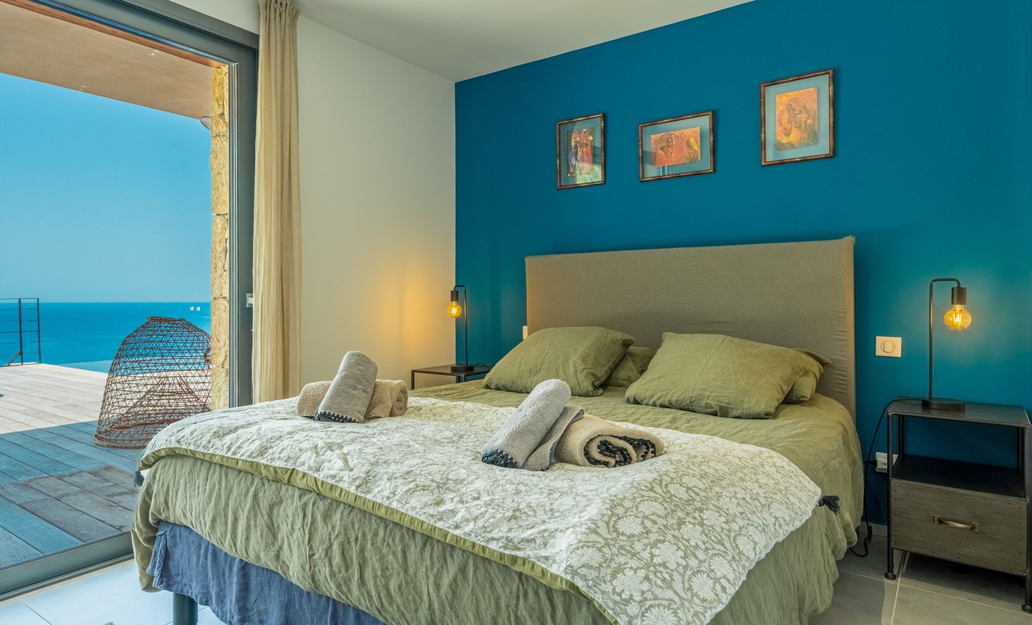 villa 6 Rooms for seasonal rent on AJACCIO (20000)