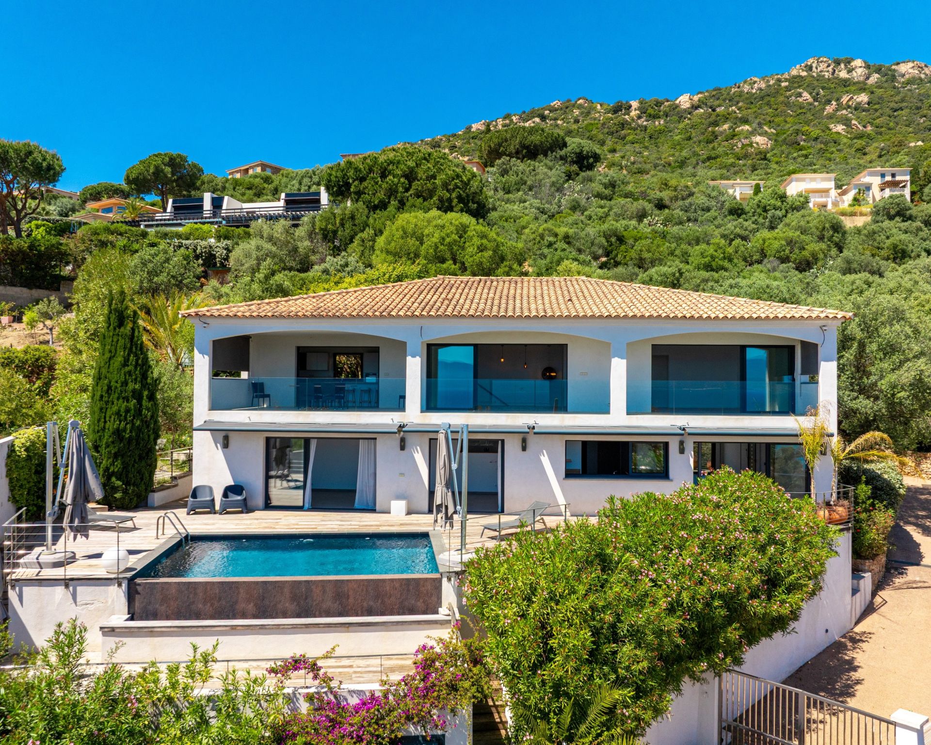 villa 11 Pièces en vente sur AJACCIO (20000)