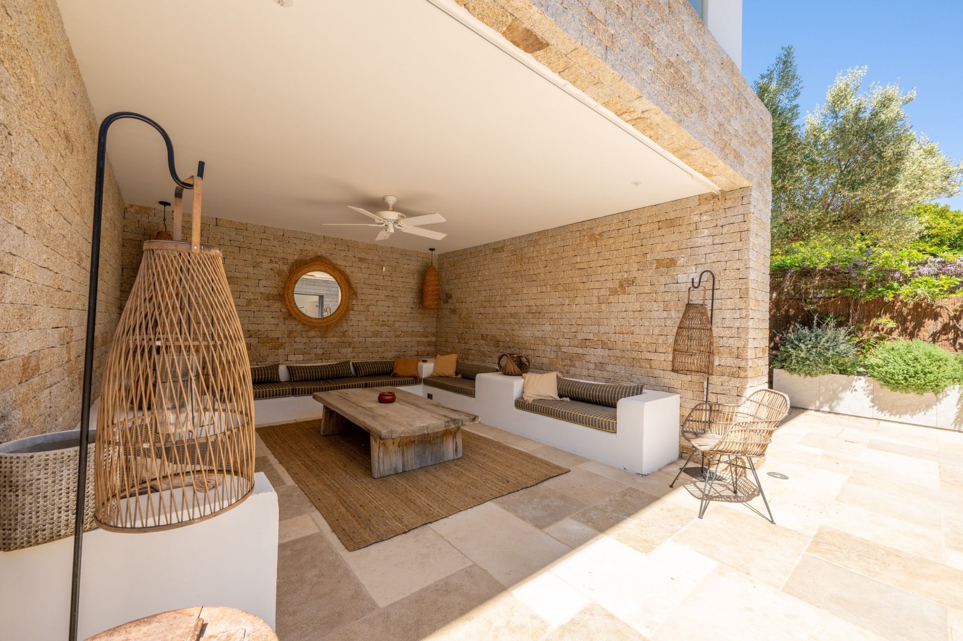 villa 12 Pièces en location saisonnière sur BONIFACIO (20169)